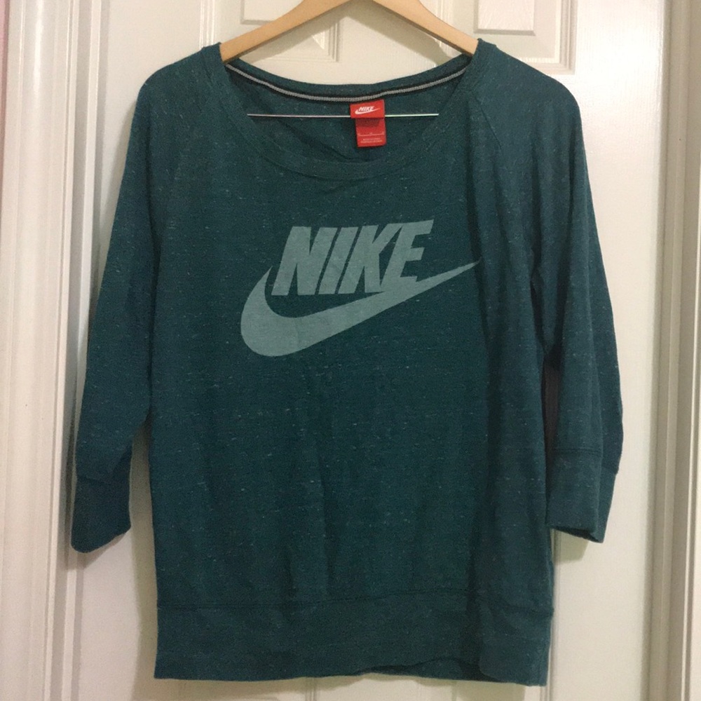 3 for $30 Nike turquoise top